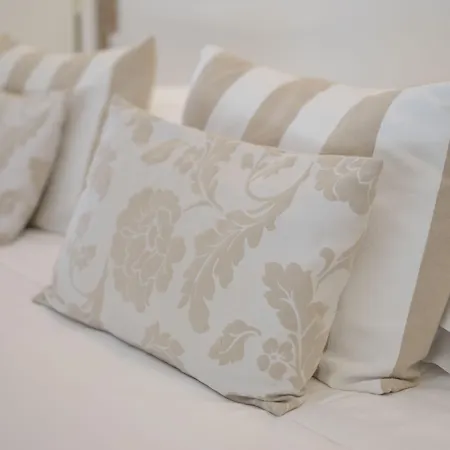 Mon Cheri Szálloda 3*