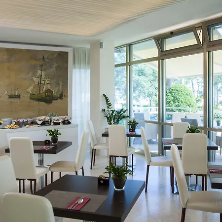 Mon Cheri Szálloda Riccione