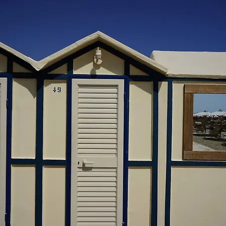 Mon Cheri Отель