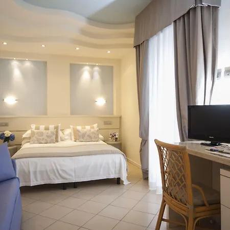 Szálloda Mon Cheri Riccione