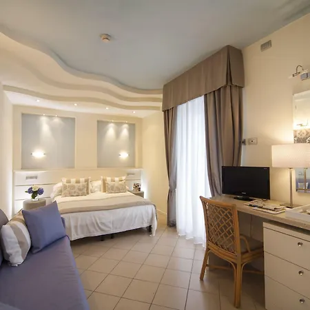Mon Cheri Szálloda Riccione