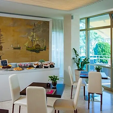 Mon Cheri Hotel Riccione
