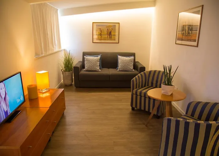 Mon Cheri ריצ'יונה